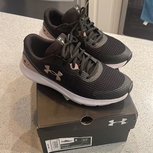 Under armor shoes